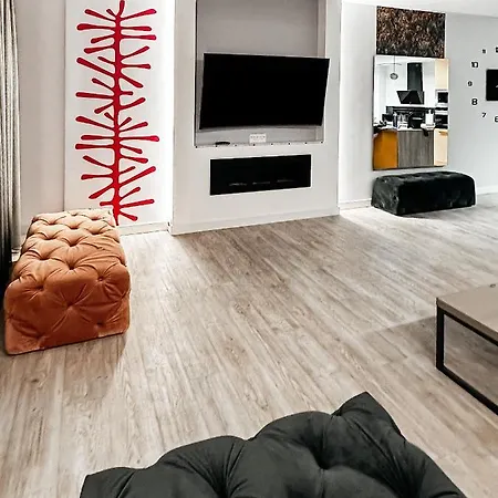 Sky Deep Jacuzzi Sauna 30 Floor Appartement *