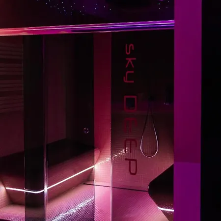 Sky Deep Jacuzzi Sauna 30 Floor 아파트 *