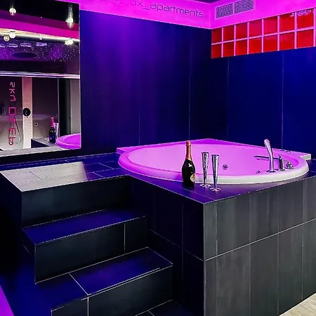 Sky Deep Jacuzzi Sauna 30 Floor