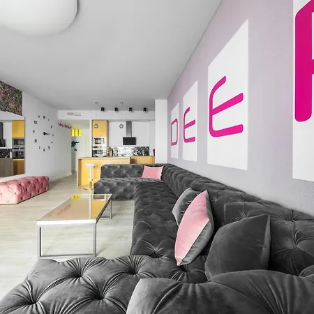 Sky Deep Jacuzzi Sauna 30 Floor 아파트 *