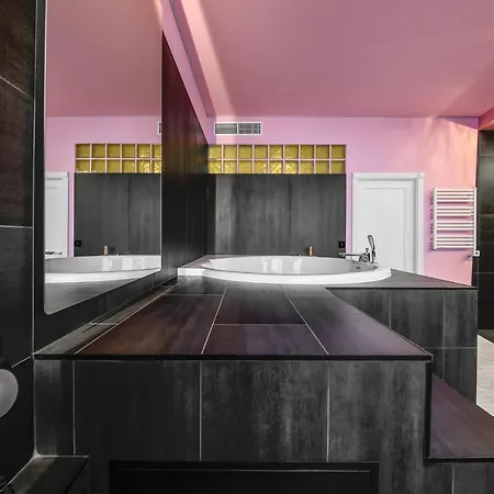 Sky Deep Jacuzzi 30 Floor Klaipeda