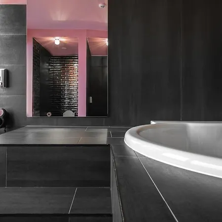 Sky Deep Jacuzzi 30 Floor