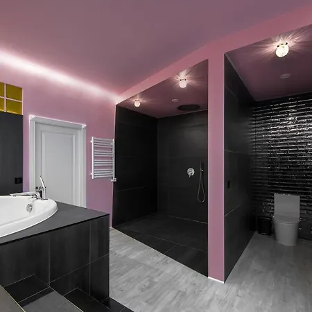 Sky Deep Jacuzzi 30 Floor *