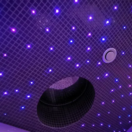 Sky Deep Jacuzzi 30 Floor