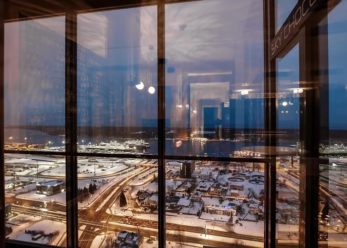 Sky Deep Jacuzzi Sauna 30 Floor Apartament *