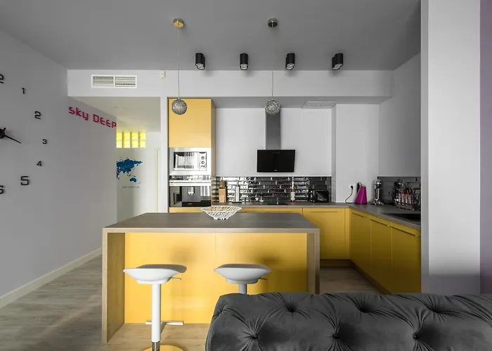 Sky Deep Jacuzzi Sauna 30 Floor *