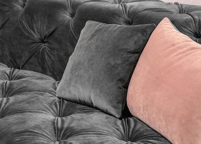 Sky Deep Jacuzzi Sauna 30 Floor *